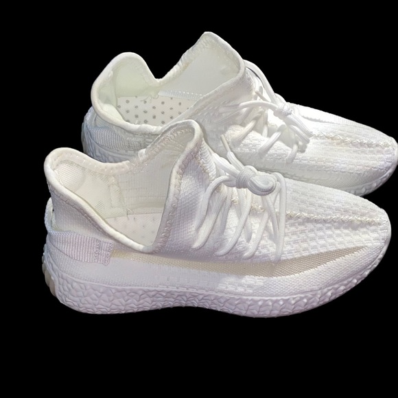 Womens White Sneakers - Picture 3 of 5